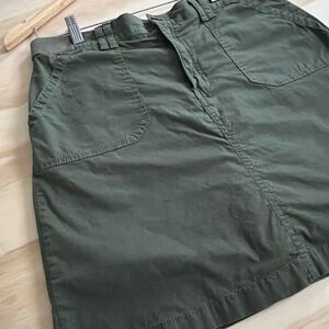 Croft & Barrow Olive Green Cargo Mini Skort | Size 8